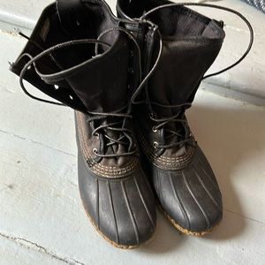 Gently used canvas Bean Boots